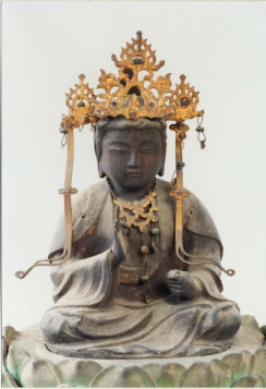 木造聖観音座像の写真