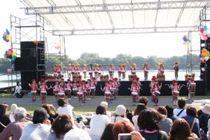 リバーサイドカーニバルステージイベント
