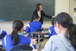 講師による指導の様子