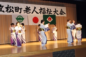 民舞