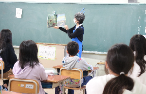 笠松小学校朝読書の様子.png