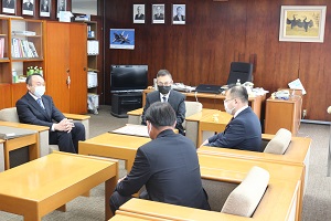 報告会の様子