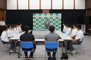激励会の様子